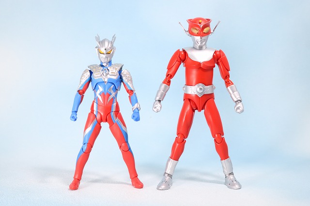 HAF　HERO ACTION FIGURE　レッドマン　レビュー　全身　S.H.フィギュアーツ　ウルトラマンゼロ　比較