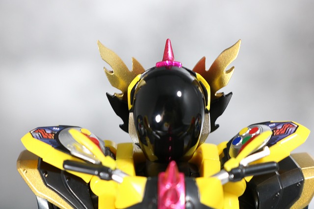 S.H.フィギュアーツ　仮面ライダーレーザー　チャンバラバイクゲーマー　レベル3　レビュー　全身