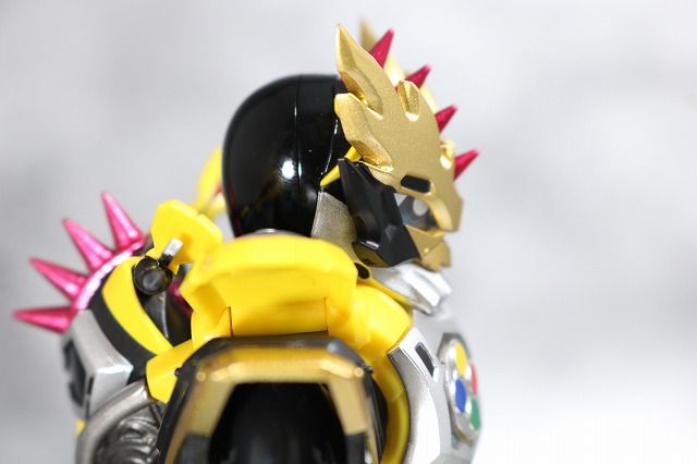 S.H.フィギュアーツ　仮面ライダーレーザー　チャンバラバイクゲーマー　レベル3　レビュー　全身