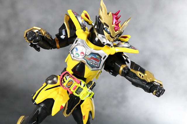 S.H.フィギュアーツ　仮面ライダーレーザー　チャンバラバイクゲーマー　レベル3　レビュー　アクション