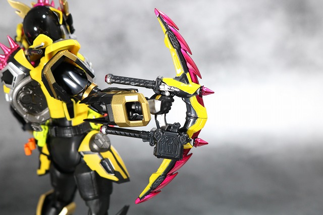 S.H.フィギュアーツ　仮面ライダーレーザー　チャンバラバイクゲーマー　レベル3　レビュー　付属品　ガシャコンスパロー