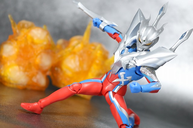 S.H.フィギュアーツ　ウルティメイトイージス／ウルトラマンゼロアーマー オプションパーツセット　レビュー　ウルティメイトゼロ　アクション