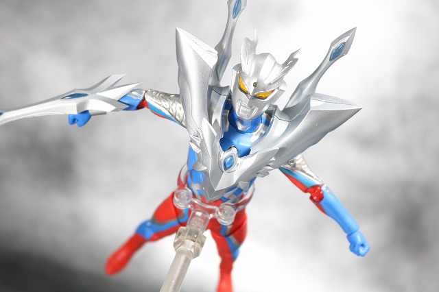 S.H.フィギュアーツ　ウルティメイトイージス／ウルトラマンゼロアーマー オプションパーツセット　レビュー　ウルティメイトゼロ　アクション