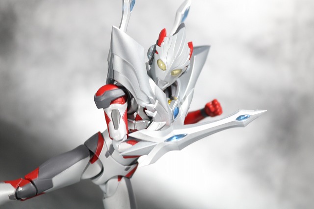 S.H.フィギュアーツ　ウルティメイトイージス／ウルトラマンゼロアーマー オプションパーツセット　レビュー　ウルトラマンエックス　ウルトラマンゼロアーマー 　アクション