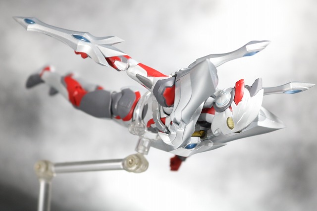 S.H.フィギュアーツ　ウルティメイトイージス／ウルトラマンゼロアーマー オプションパーツセット　レビュー　ウルトラマンエックス　ウルトラマンゼロアーマー 　アクション