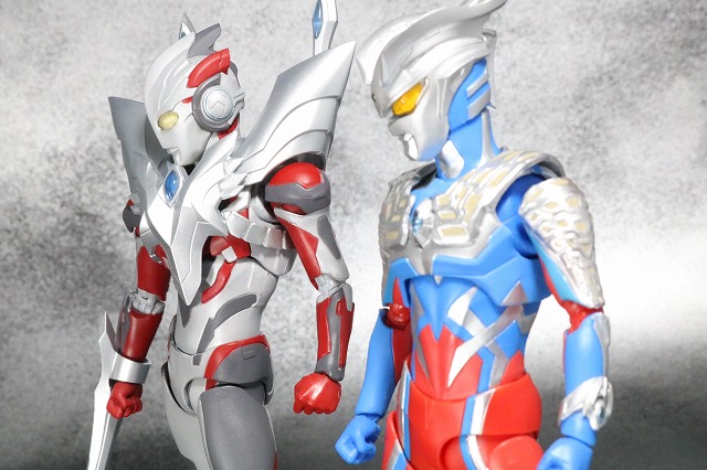 S.H.フィギュアーツ　ウルティメイトイージス／ウルトラマンゼロアーマー オプションパーツセット　レビュー　ウルトラマンエックス　ウルトラマンゼロアーマー 　アクション