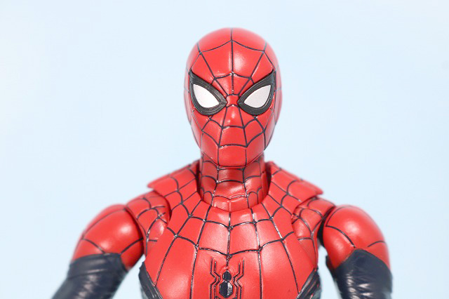 S.H.フィギュアーツ　スパイダーマン アップグレード・スーツ（ファー・フロム・ホーム）　レビュー　全身