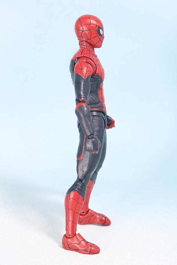 S.H.フィギュアーツ　スパイダーマン アップグレード・スーツ（ファー・フロム・ホーム）　レビュー　全身