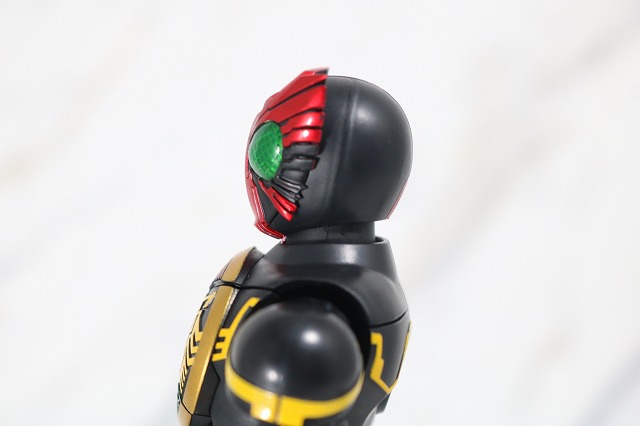 S.H.フィギュアーツ　仮面ライダーオーズ　タトバコンボ　真骨彫製法　全身