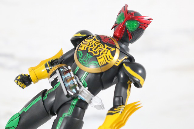 S.H.フィギュアーツ　仮面ライダーオーズ　タトバコンボ　真骨彫製法　アクション