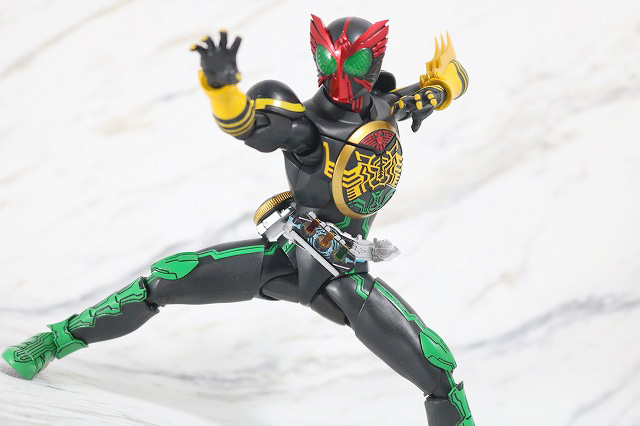 S.H.フィギュアーツ　仮面ライダーオーズ　タトバコンボ　真骨彫製法　アクション