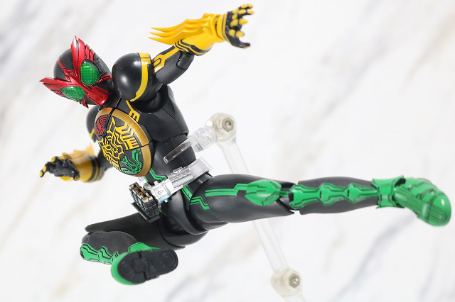 S.H.フィギュアーツ　仮面ライダーオーズ　タトバコンボ　真骨彫製法　アクション