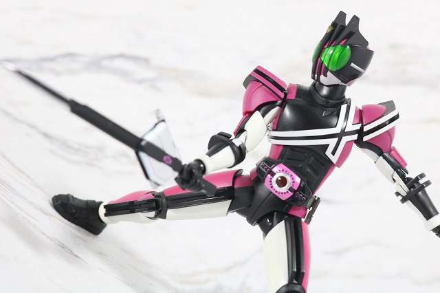 S.H.フィギュアーツ　仮面ライダーディケイド　ネオディケイドライバー　真骨彫製法　レビュー　アクション