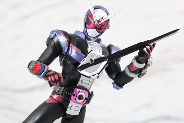 S.H.フィギュアーツ　仮面ライダーディケイド　ネオディケイドライバー　真骨彫製法　レビュー　アクション　ディケイドジオウ