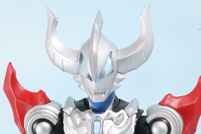 S.H.フィギュアーツ　ウルトラマンジード　マグニフィセント　レビュー　全身