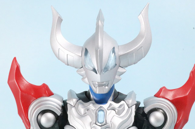 S.H.フィギュアーツ　ウルトラマンジード　マグニフィセント　レビュー　全身