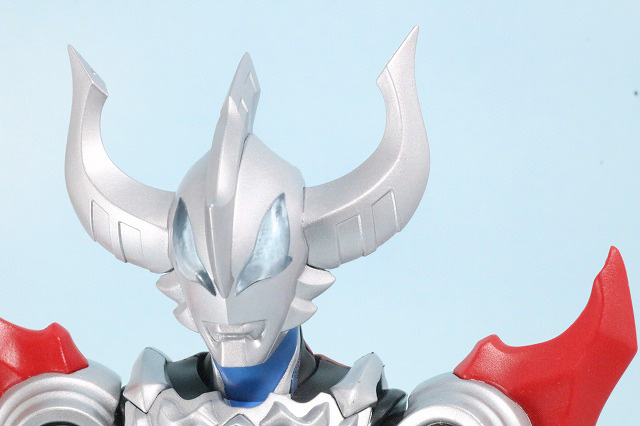 S.H.フィギュアーツ　ウルトラマンジード　マグニフィセント　レビュー　全身