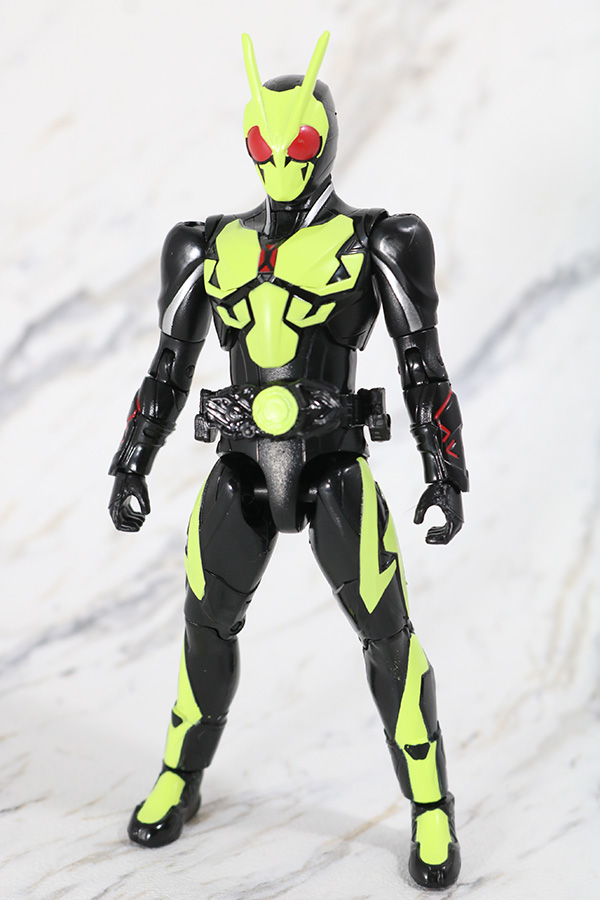 RKF RIDER KICK'S FIGURE　仮面ライダーゼロワン　ライジングホッパー　レビュー　全身