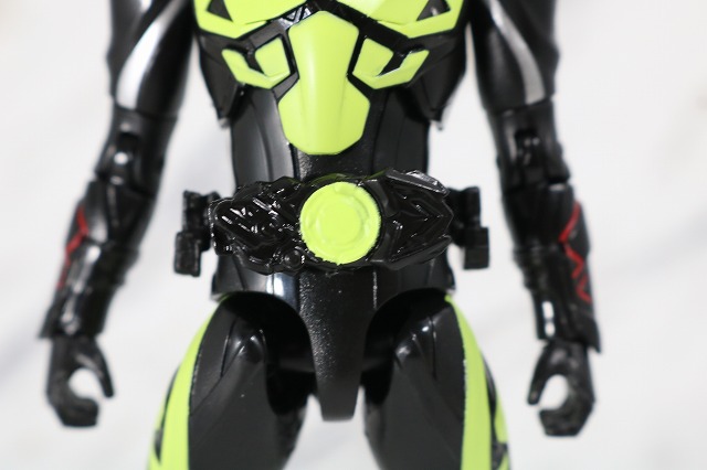 RKF RIDER KICK'S FIGURE　仮面ライダーゼロワン　ライジングホッパー　レビュー　全身