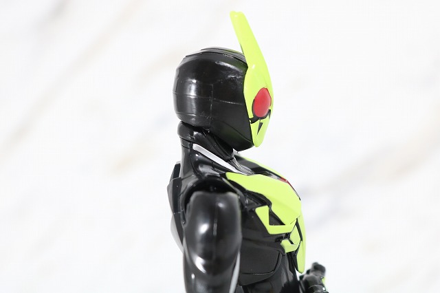 RKF RIDER KICK'S FIGURE　仮面ライダーゼロワン　ライジングホッパー　レビュー　全身