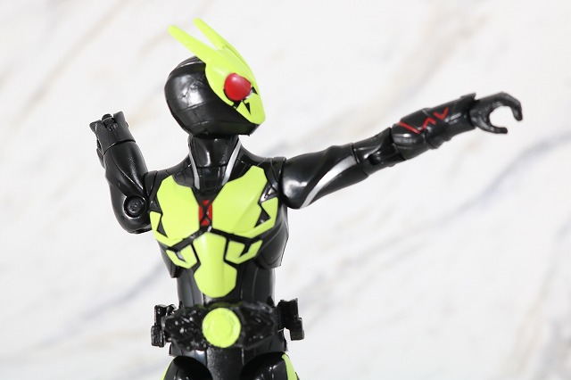 RKF RIDER KICK'S FIGURE　仮面ライダーゼロワン　ライジングホッパー　レビュー　可動範囲