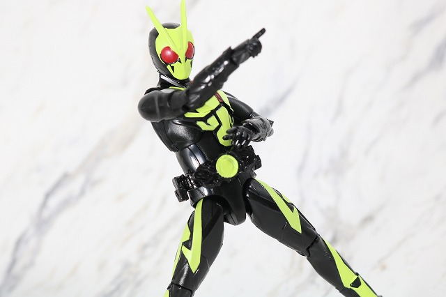 RKF RIDER KICK'S FIGURE　仮面ライダーゼロワン　ライジングホッパー　レビュー　アクション