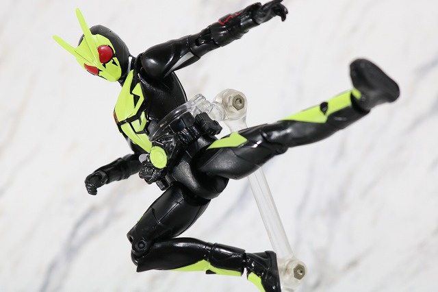 RKF RIDER KICK'S FIGURE　仮面ライダーゼロワン　ライジングホッパー　レビュー　アクション