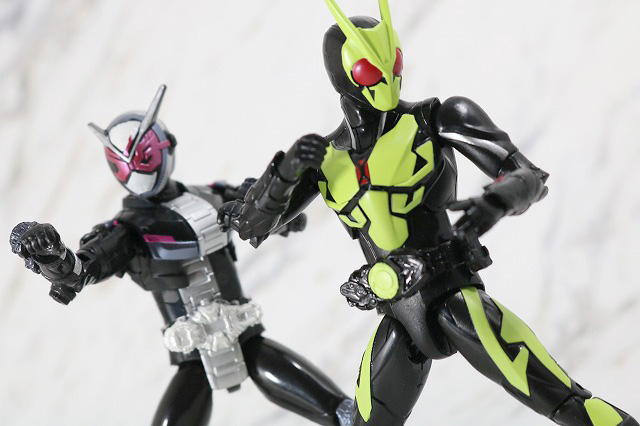 RKF RIDER KICK'S FIGURE　仮面ライダーゼロワン　ライジングホッパー　レビュー　アクション　仮面ライダージオウ