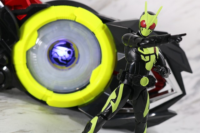 RKF RIDER KICK'S FIGURE　仮面ライダーゼロワン　ライジングホッパー　レビュー　アクション　飛電ゼロワンドライバー