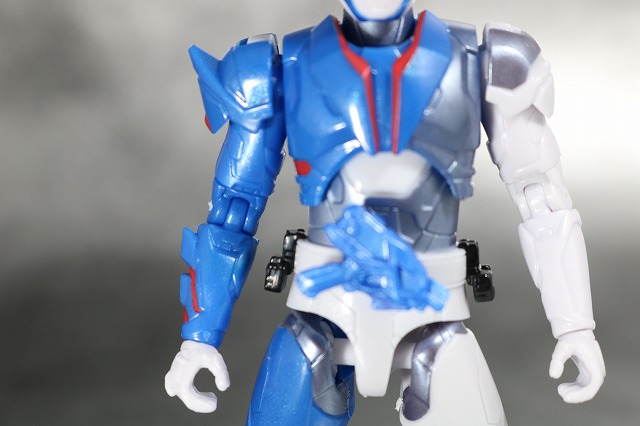 RKF RIDER KICK'S FIGURE 仮面ライダーバルカン　シューティングウルフ　レビュー　全身