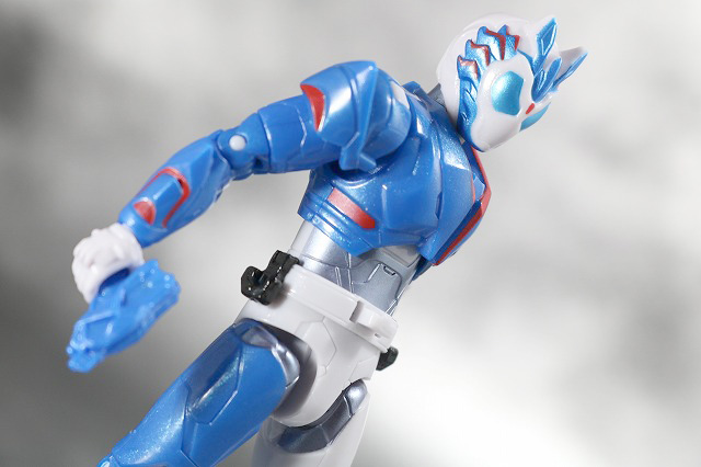 RKF RIDER KICK'S FIGURE 仮面ライダーバルカン　シューティングウルフ　レビュー　アクション