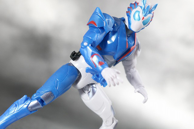 RKF RIDER KICK'S FIGURE 仮面ライダーバルカン　シューティングウルフ　レビュー　アクション