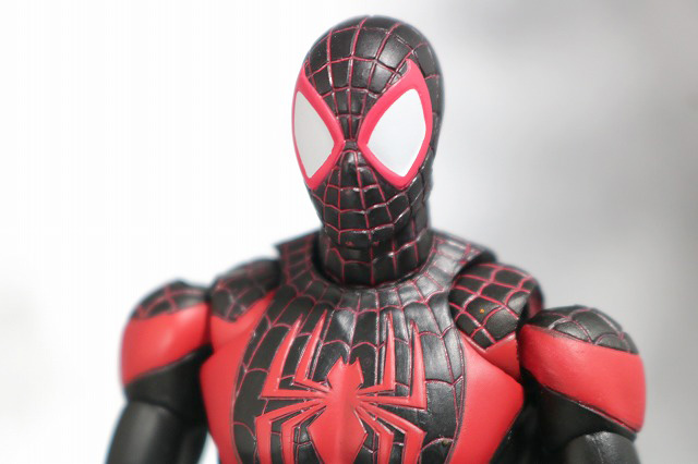 MAFEX　スパイダーマン　マイルス・モラレス　全身