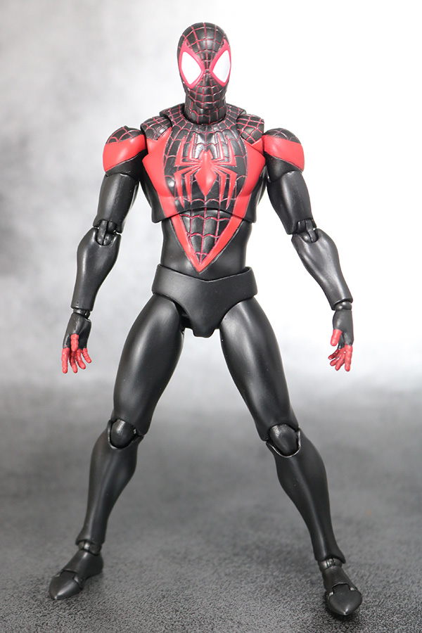 MAFEX　スパイダーマン　マイルス・モラレス　全身