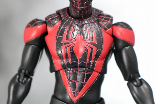 MAFEX　スパイダーマン　マイルス・モラレス　全身