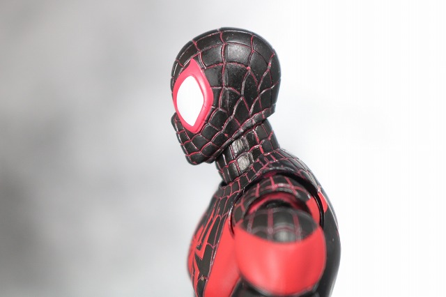 MAFEX　スパイダーマン　マイルス・モラレス　全身