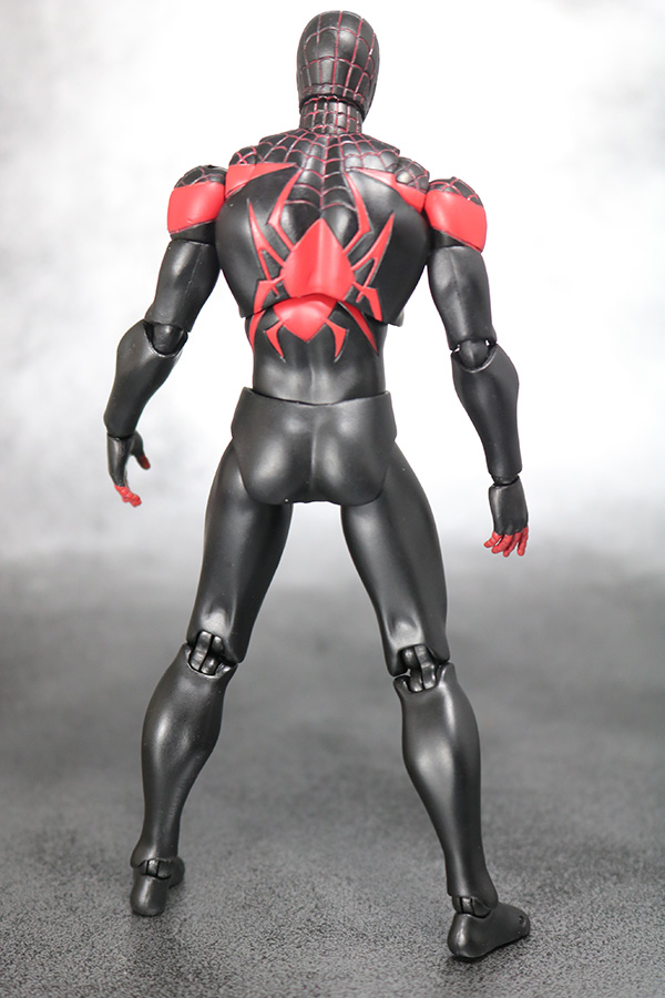 MAFEX　スパイダーマン　マイルス・モラレス　全身