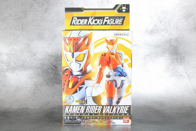 RKF　RIDER KICK'S FIGURE　仮面ライダーバルキリー　ラッシングチーター　レビュー　パッケージ