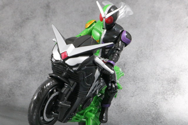 RKF　RIDER KICK'S FIGURE　仮面ライダーW サイクロンジョーカー　ハードボイルダー　レビュー　アクション