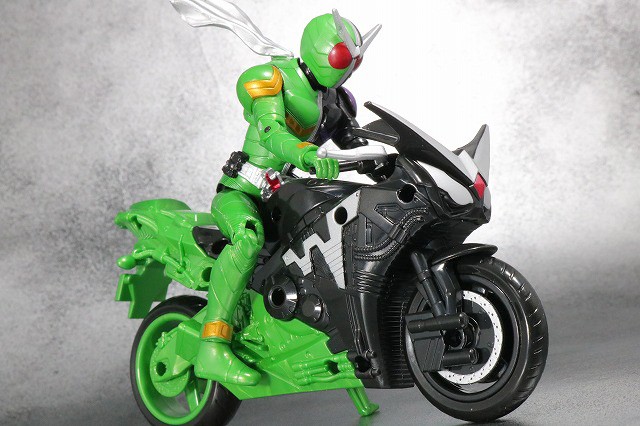 RKF　RIDER KICK'S FIGURE　仮面ライダーW サイクロンジョーカー　ハードボイルダー　レビュー　アクション