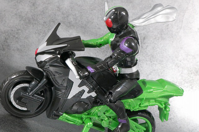 RKF　RIDER KICK'S FIGURE　仮面ライダーW サイクロンジョーカー　ハードボイルダー　レビュー　アクション