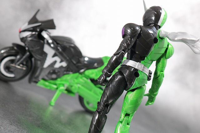 RKF　RIDER KICK'S FIGURE　仮面ライダーW サイクロンジョーカー　ハードボイルダー　レビュー　アクション