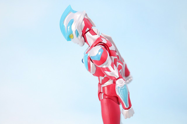 S.H.フィギュアーツ　ウルトラマンギンガ　レビュー　可動範囲