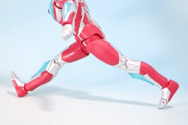 S.H.フィギュアーツ　ウルトラマンギンガ　レビュー　可動範囲