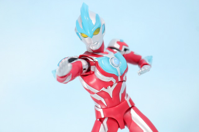 S.H.フィギュアーツ　ウルトラマンギンガ　レビュー　アクション