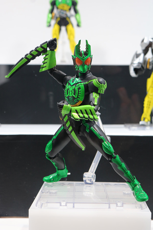 S.H.フィギュアーツ　仮面ライダーオーズ ガタキリバコンボ　真骨彫製法