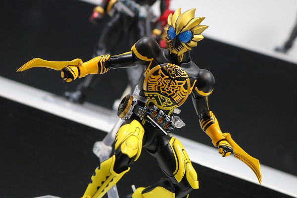 S.H.フィギュアーツ　仮面ライダーオーズ ラトラータコンボ　真骨彫製法