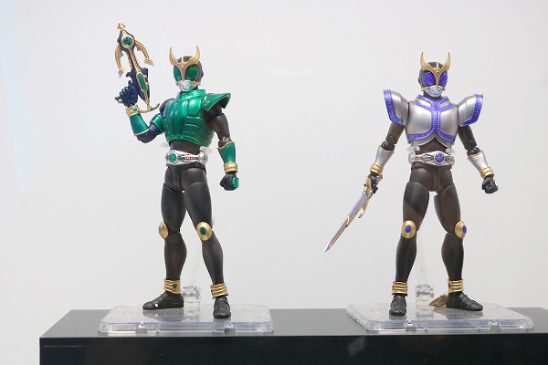 S.H.フィギュアーツ　仮面ライダークウガ　ペガサスフォーム　タイタンフォーム　真骨彫製法