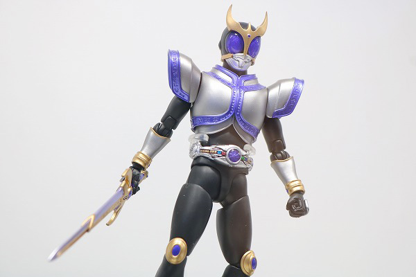 S.H.フィギュアーツ　仮面ライダークウガ　タイタンフォーム　真骨彫製法