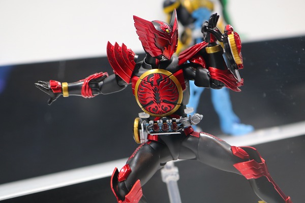 S.H.フィギュアーツ　仮面ライダーオーズ タジャドルコンボ　真骨彫製法